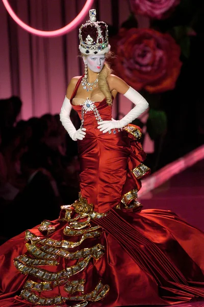 Look 1